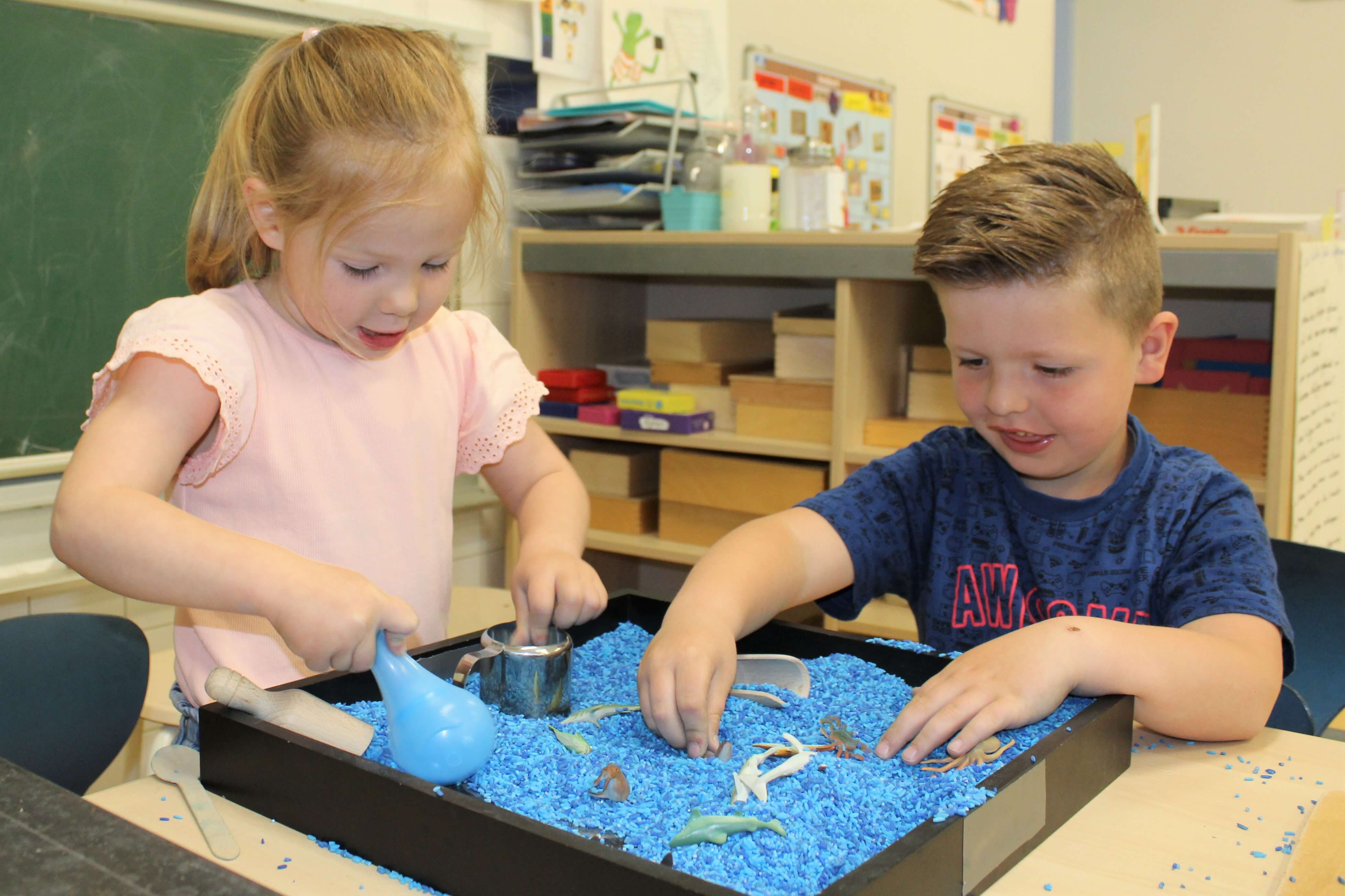 Kinderen Aan Het Spelen Kinderen Aan Het Spelen