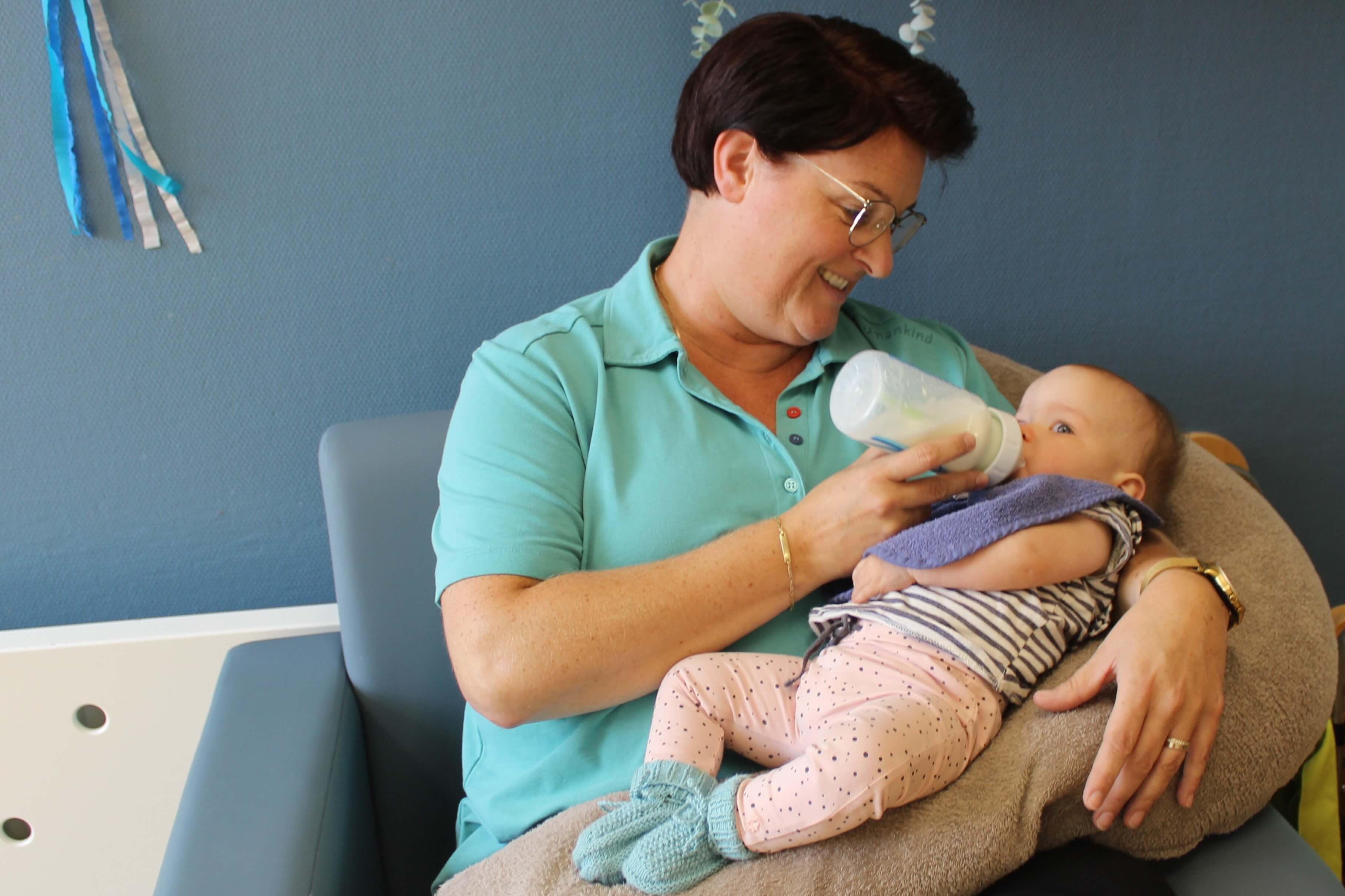 Vrouw Met Baby Vrouw Met Baby